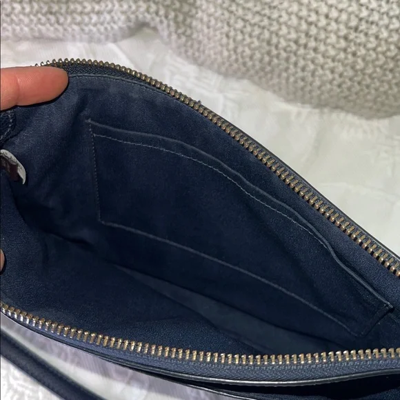 Coach True Navy Crossgrain Leather Crossbody Bag Gold Logo F52881 - Picture 7 of 10